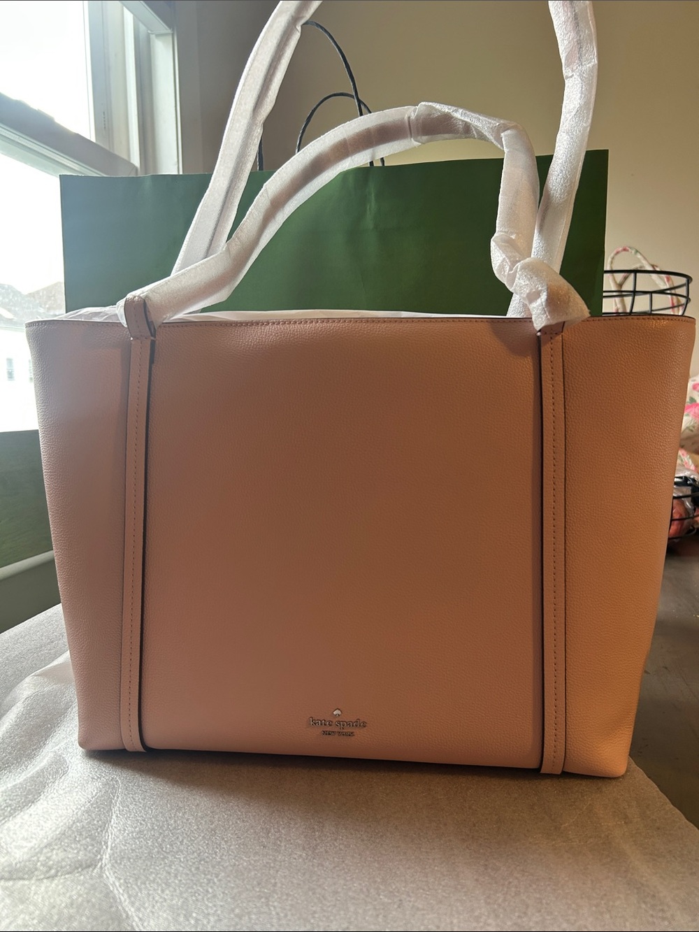 kate spade large pink pocketbook tote NEVER USED